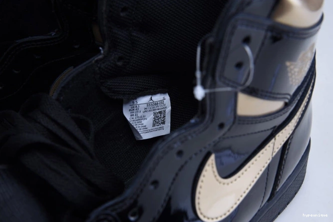 HYPE RETRO JORDAN AIR HIGH (2020) BLACK 1 GOLD 555088-032 METALLIC 0730